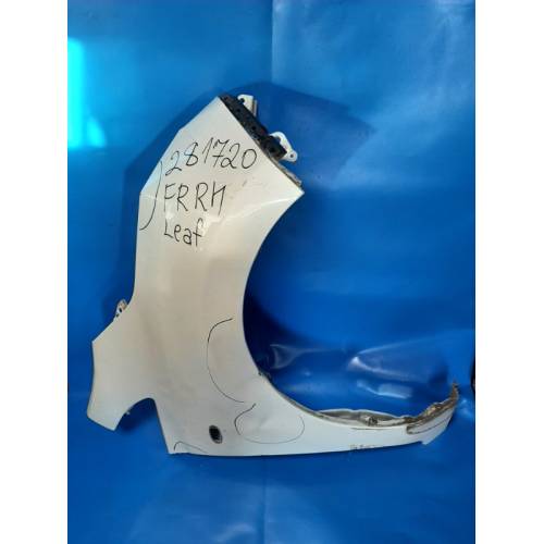 Крыло переднее прав. NISSAN LEAF 10-17