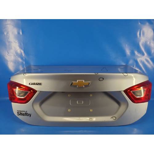 Крышка багажника CHEVROLET CRUZE 15-