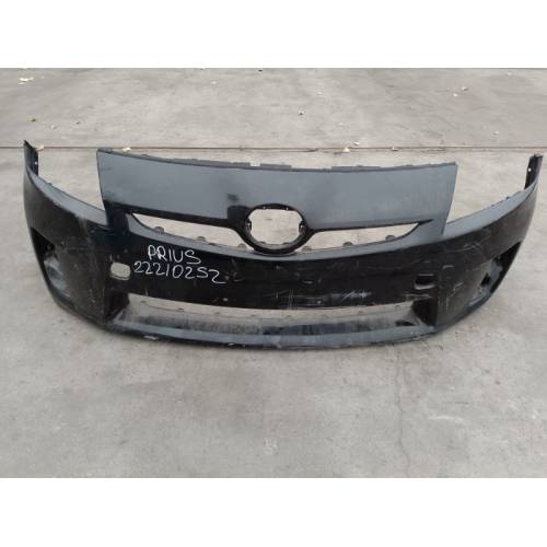 Бампер передний TOYOTA PRIUS - 30 09-17