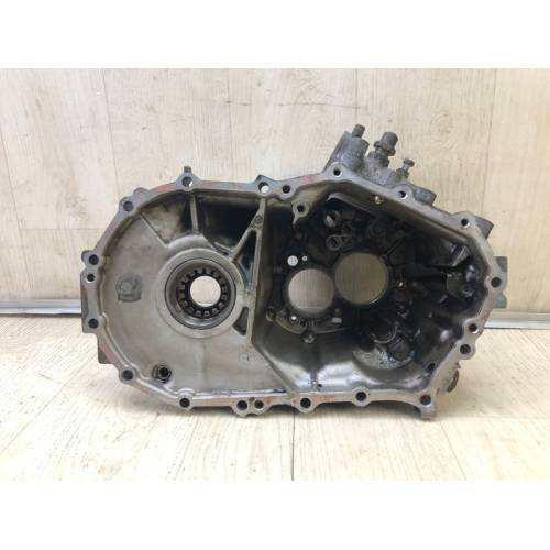 Корпус МКПП TOYOTA AURIS 06-12