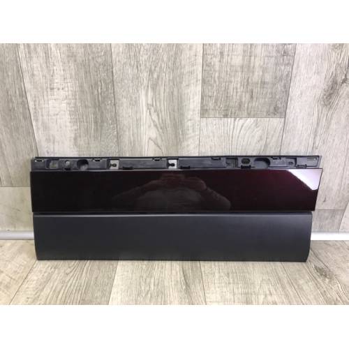 Накладка двери LAND задн. лев. ROVER LAND ROVER RANGE ROVER (L405) 12-22 Накладка двери LAND задн. лев. ROVER LAND ROVER RANGE ROVER (L405) 12-22