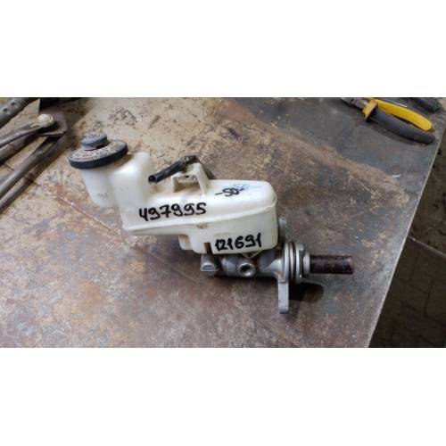 Головний гальмівний циліндр TOYOTA CAMRY 50 12-15