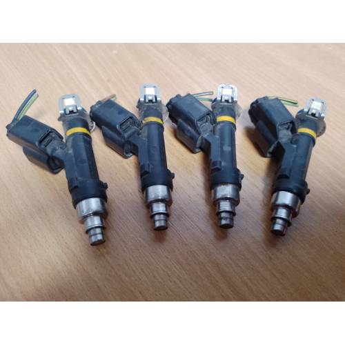 Форсунка топливная MAZDA 3 BK 03-08