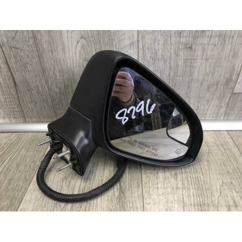 Зеркало прав. TOYOTA VENZA 09-16