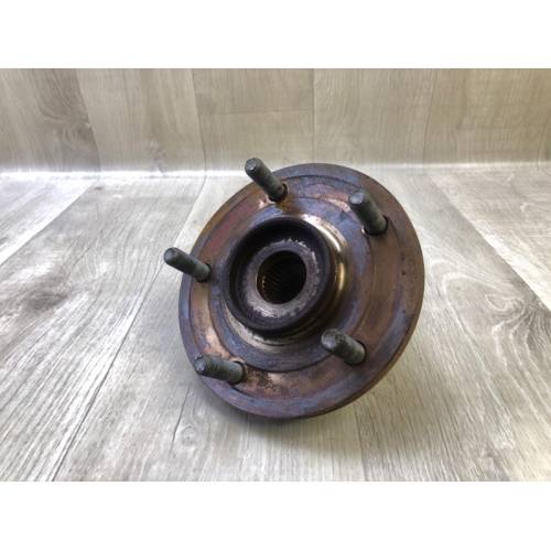 Маточина колеса передн. лів. DODGE JOURNEY 08-20