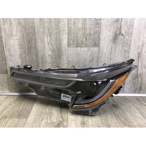 Фара лів. TOYOTA COROLLA 18-