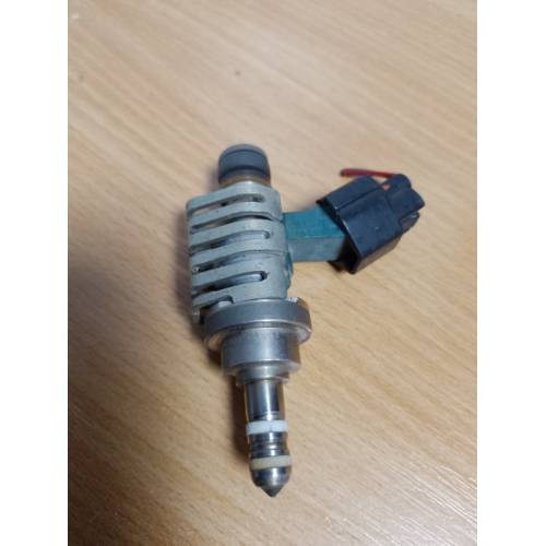 Форсунка паливна LEXUS IS250/350 05-13