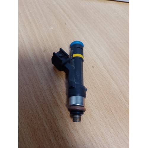 Форсунка топливная MAZDA 3 BK 03-08