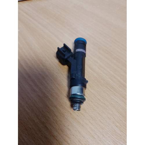 Форсунка топливная MAZDA 6 GH 07-12