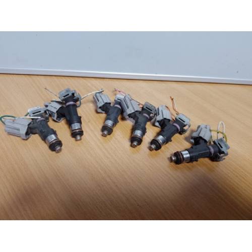 Форсунка топливная INFINITI QX56 / TITAN / ARMADA 04-16