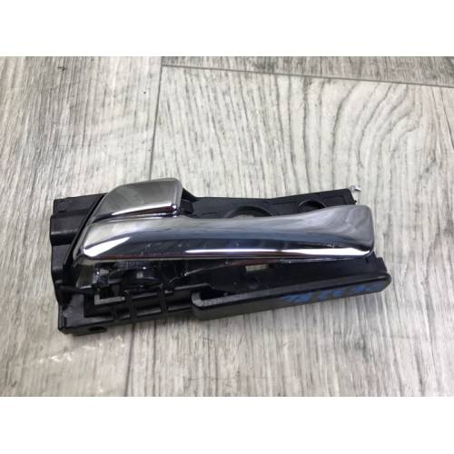 Ручка двери внутренняя задн. лев. HYUNDAI ACCENT RB 10-