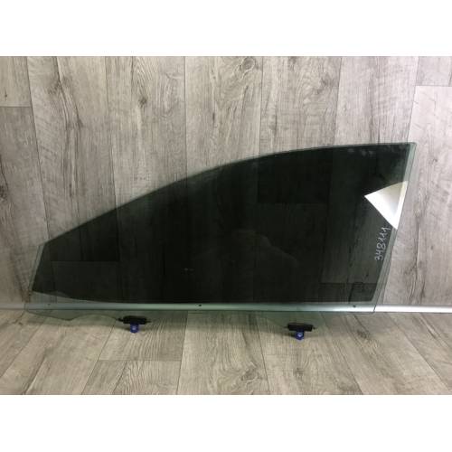 Стекло двери передн. лев. TOYOTA CAMRY 70 17-