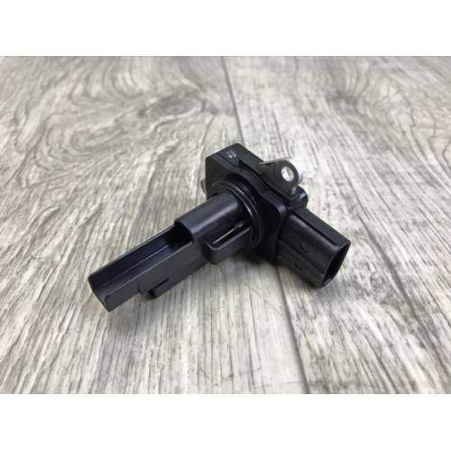 Расходомер воздуха TOYOTA SIENNA 11-16