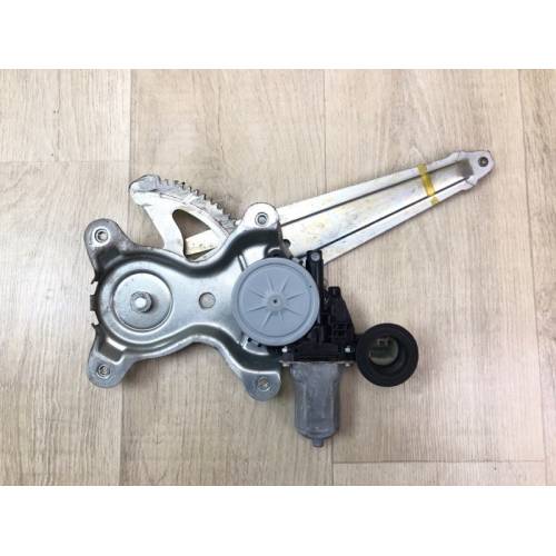 Склопідйомник задн. лів. TOYOTA CAMRY 40 06-11