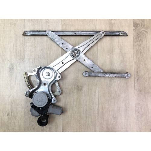 Склопідйомник задн. лів. TOYOTA VENZA 09-16