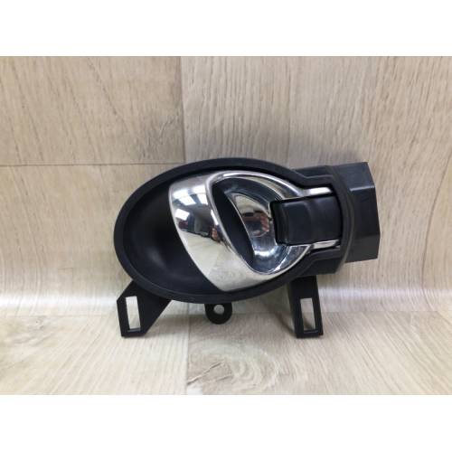 Ручка двери внутренняя задн. прав. NISSAN VERSA B17 11-19