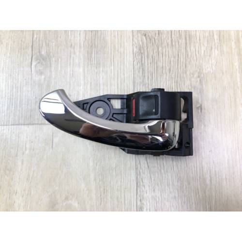 Ручка дверей внутрішня задн. прав. TOYOTA CAMRY 40 06-11