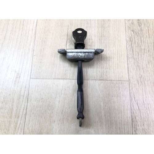 Ограничитель двери задн. прав. HYUNDAI ACCENT RB 10-