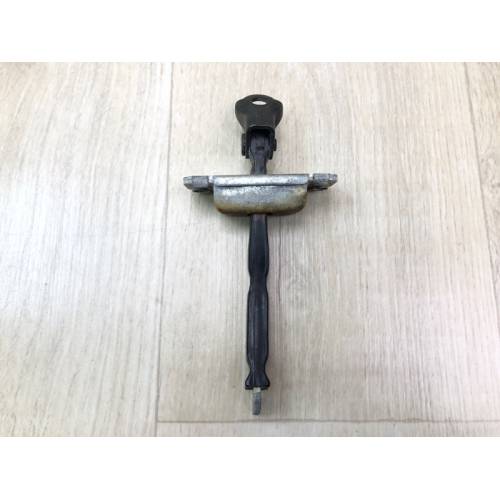 Ограничитель двери задн. прав. HYUNDAI ACCENT RB 10-