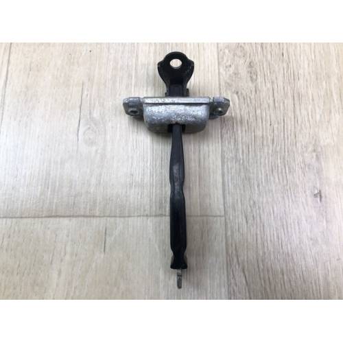 Ограничитель двери задн. прав. HYUNDAI ACCENT RB 10-