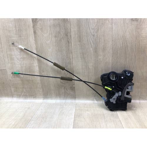 Замок двері передн. прав. TOYOTA COROLLA 150 06-13