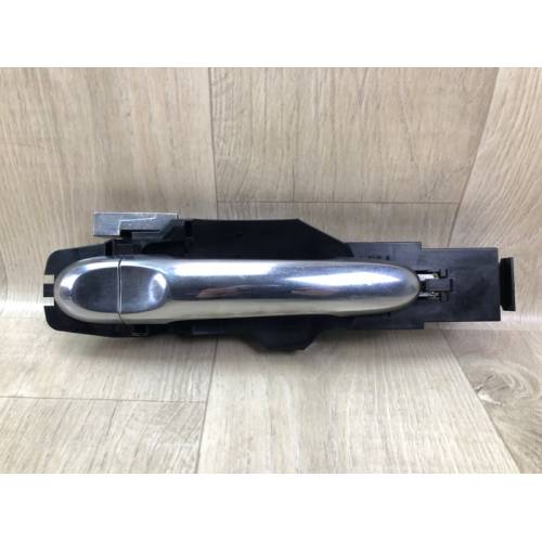 Ручка двери наружная передн. прав. NISSAN VERSA B17 11-19