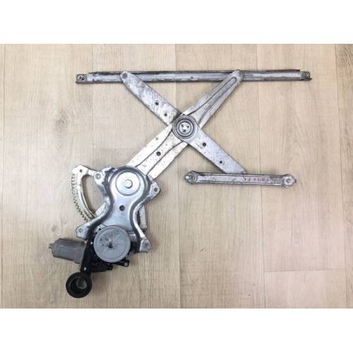 Склопідйомник передн. прав. TOYOTA COROLLA 150 06-13