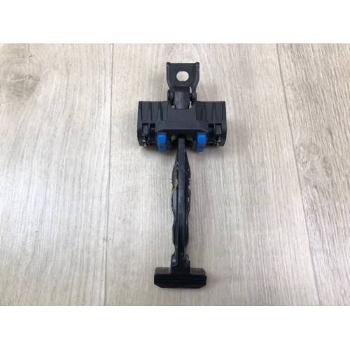 Обмежувач дверей передн. лів. VOLKSWAGEN TIGUAN 16-23 Обмежувач дверей передн. лів. VOLKSWAGEN TIGUAN 16-23