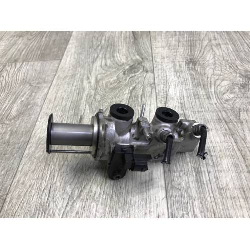 Головний гальмівний циліндр VOLKSWAGEN TIGUAN 16-23