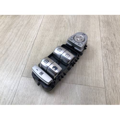 Блок керування склопідіймачами MERCEDES C-CLASS W205 16-21 Блок керування склопідіймачами MERCEDES C-CLASS W205 16-21