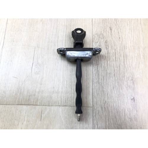 Ограничитель двери передн. прав. HYUNDAI ACCENT RB 10-