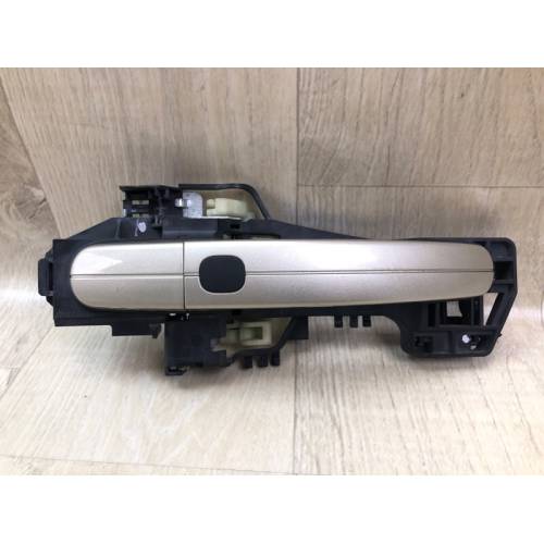 Ручка двери наружная передн. прав. FORD FOCUS 10-18