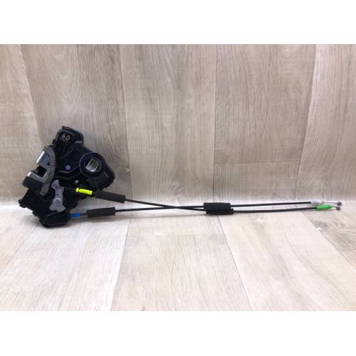 Замок двери передн. лев. TOYOTA CAMRY 40 06-11