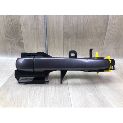 Ручка двери наружная задн. прав. TOYOTA SIENNA 11-16