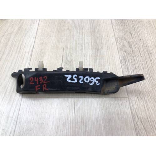 Кронштейн переднього бампера (на крилі) прав. HYUNDAI ELANTRA MD 10-15