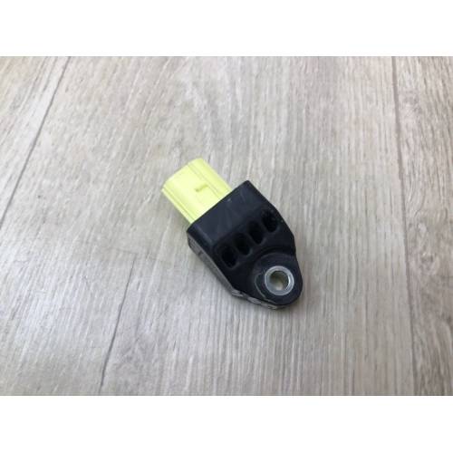 Датчик удару TOYOTA SIENNA 11-16