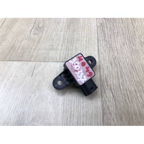 Датчик удара передн. KIA RIO FB 17-