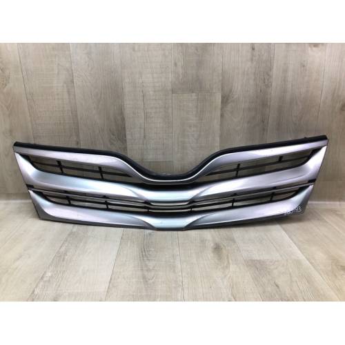 Решетка радиатора TOYOTA VENZA 09-16
