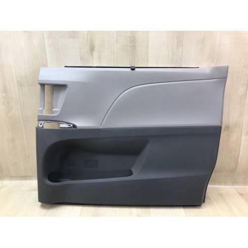 Карта двери задн. прав. TOYOTA SIENNA 11-16