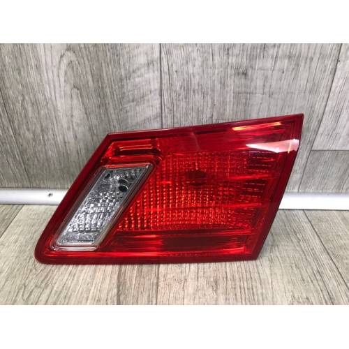 Ліхтар внутрішній прав. LEXUS ES350 06-12