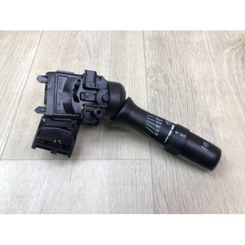 Підрульовий перемикач прав. TOYOTA CAMRY 40 06-11