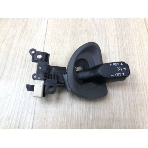 Переключатель круиз-контроля TOYOTA CAMRY 40 06-11