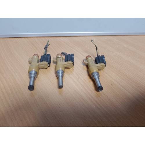 Форсунка паливна TOYOTA SEQUOIA 08-17