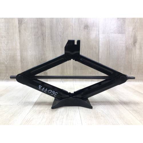 Домкрат NISSAN X-TRAIL/ROGUE T33 20-