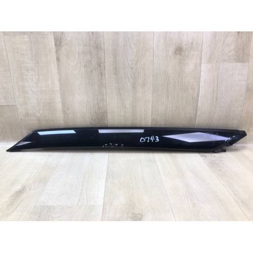 Накладка стойки лобового стекла прав. NISSAN X-TRAIL/ROGUE T33 20-