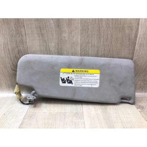 Козырек солнцезащитный лев. VOLKSWAGEN JETTA USA 10-17