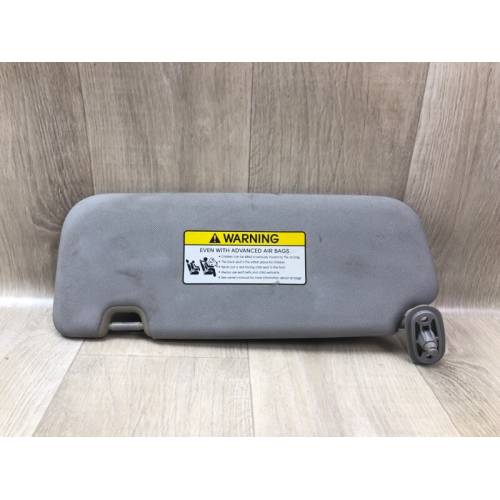 Козирок сонцезахисний прав. KIA FORTE YD 12-