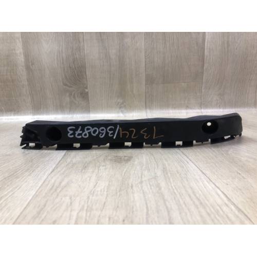 Кронштейн переднего бампера лев. TOYOTA SIENNA 11-16