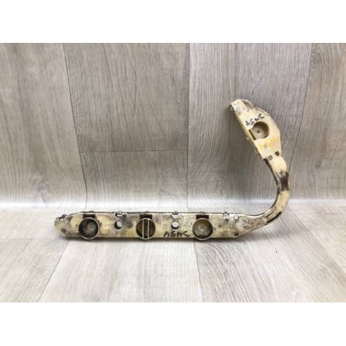 Кронштейн заднего бампера лев. NISSAN ROGUE 08-15