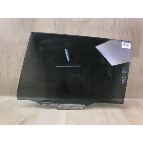 Стекло двери задн. лев. TOYOTA RAV4 05-12